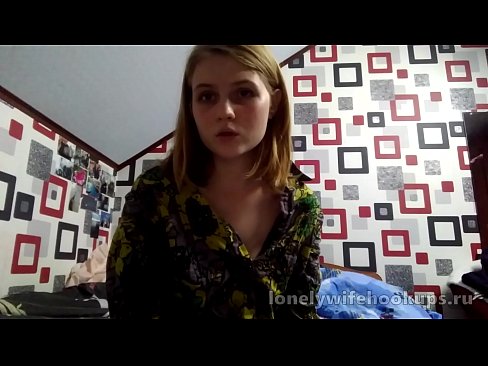 ❤️ Ardayga timaha cad ee da'da yar ee ka yimid Ruushka wuxuu jecel yahay dicks waaweyn. ️ Galmada dabada
