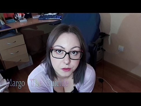 ❤️ Gabar Kacsan Oo Muraayad Leh Oo Kaamirada Si Qoto Dheer Ugu Nuugaysa Dildo ️  Galmada dabada
